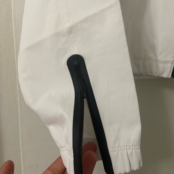 Women’s Nike Tech+Pack jacket - Picture 8 of 16